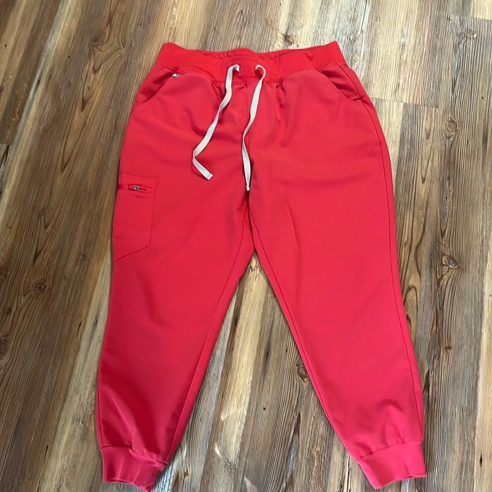 Figs scrub bottom size xl/p color red